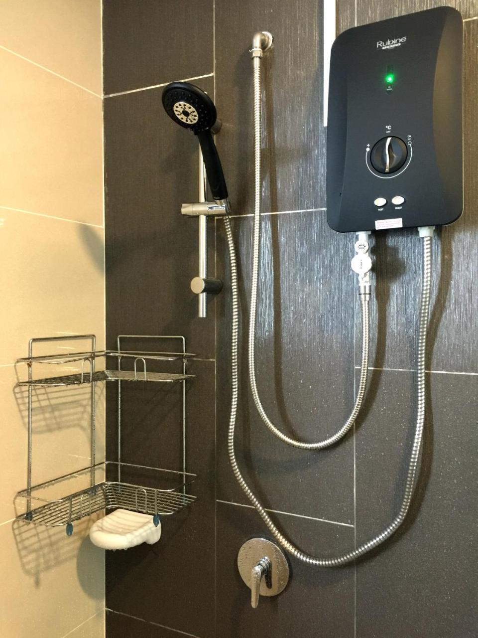 Raffles Suites By Stayshare Homes Johor Bahru Luaran gambar